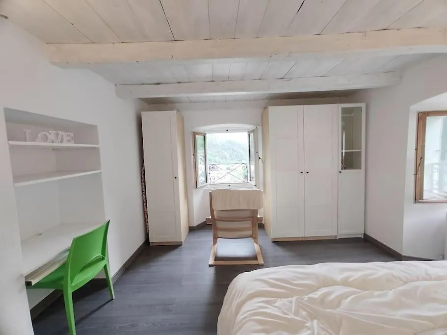 Apartment Casa Maghin , Appartamento Con Vista Prosto di Piuro