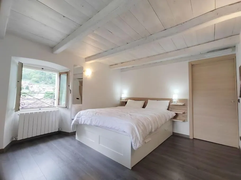 Casa Maghin , Appartamento Con Vista Prosto di Piuro Apartment